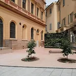 Letterario - Art & Design Apartment